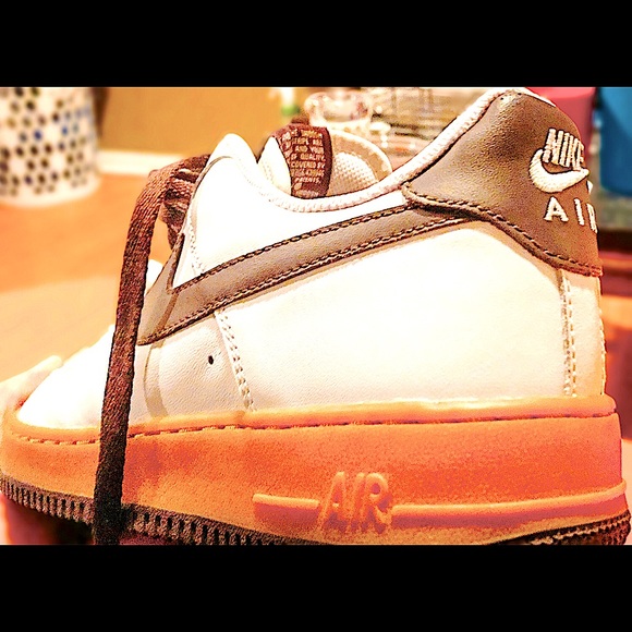 Air Force One Low 07’ - White/Gum/Boulder - Picture 2 of 2